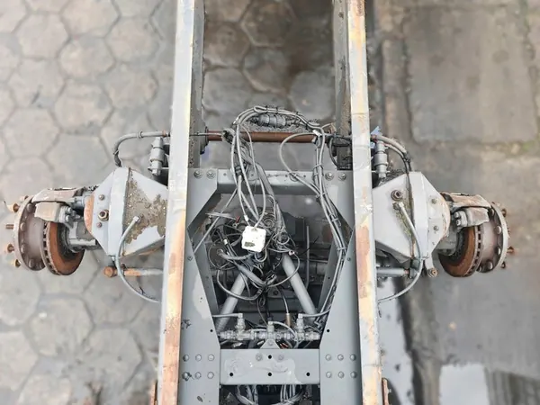 Essieu arrière avec cadre DAF CF 85 image 6