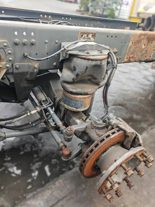 Essieu arrière avec cadre DAF CF 85 image 7