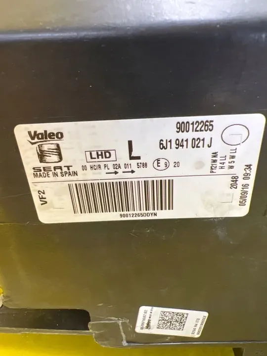 Farol esquerdo Seat Ibiza 6J Lift 12-17 image 2