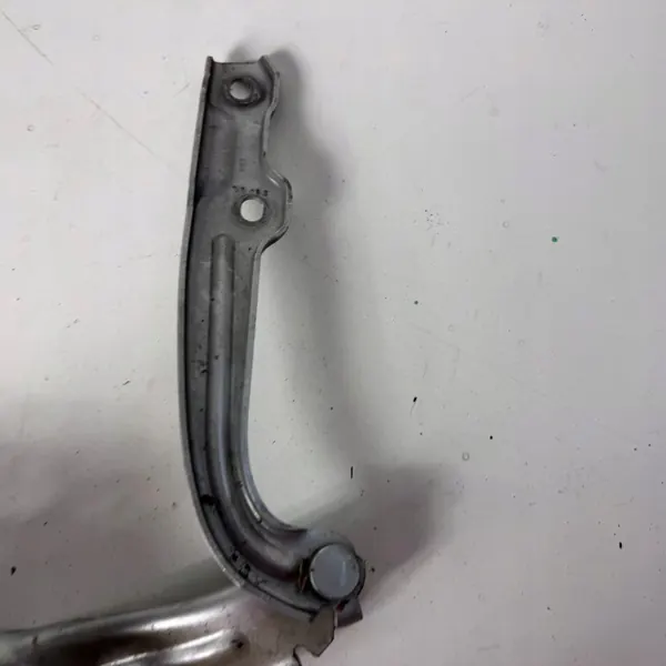 Paire de charnières capot OEM JPF5E0823302 Skoda Octavia III image 4