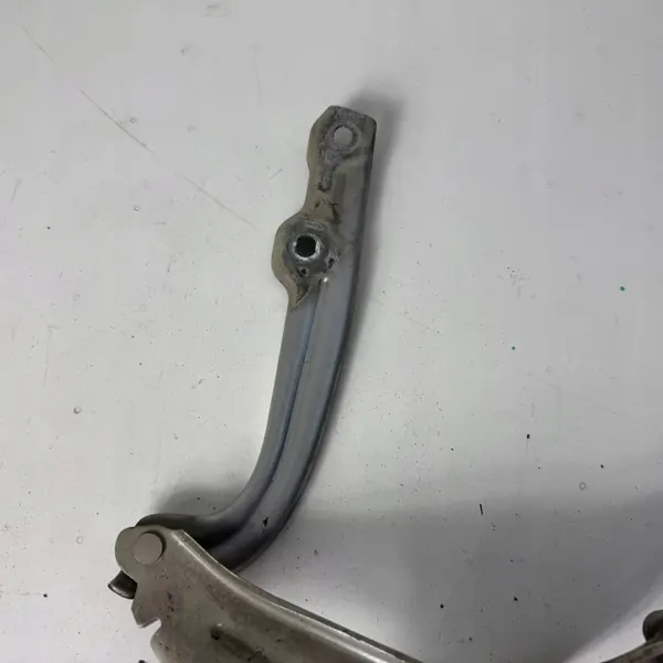 Paire de charnières capot OEM JPF5E0823302 Skoda Octavia III image 9