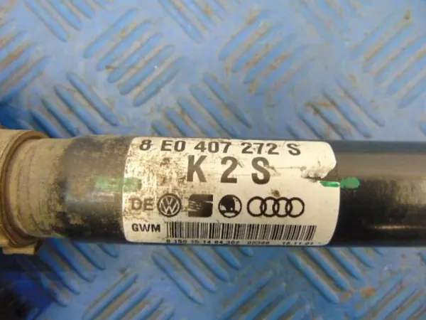 AUDI A4 B6 SEDAN 1.9TDI Höger halvmantel 8E0407272S image 6