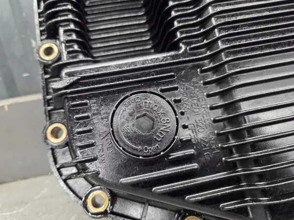 Ölwanne OEM für BMW 5er E60 - Gebrauchtteil image 7