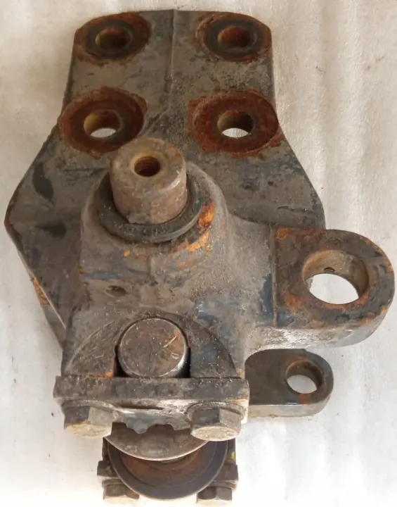 Suporte de mola DAF OEM 1295710 - Usado image 2