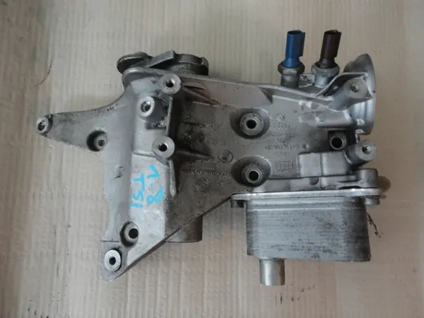 Iniettore carburante 1.8 TSI CDA VW Audi Seat Altea XL image 10