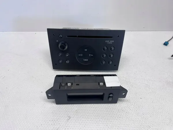Opel OEM 13138246 CDR2005 UY8 Radio CD-soitin image 5