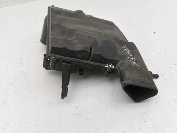 Mercedes-Benz ML W164 2005 Vasemman puolen ilmansuodatin kotelo image 6