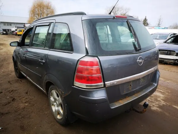 Oljepump Opel Zafira OEM 37018201 2005 1.9L image 7