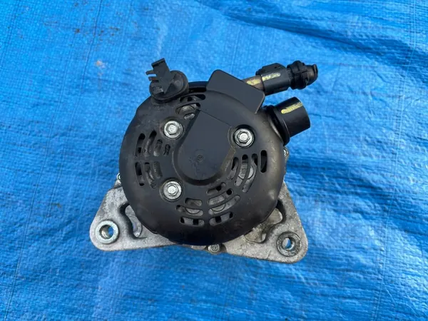 PEUGEOT 208 II Vaihtovirtageneraattori 1.5 BlueHDi image 3