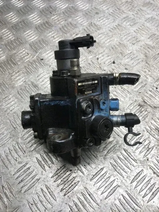 Polttoainepumppu OEM 0055204599 Opel Vectra C Estate image 2