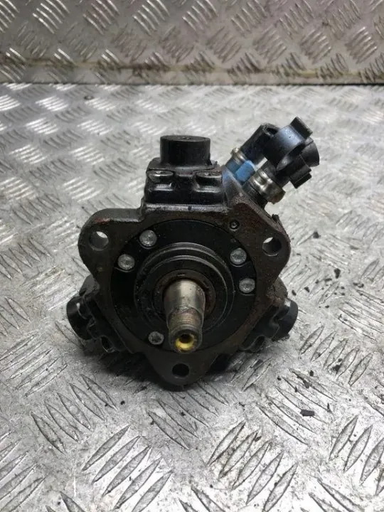 Polttoainepumppu OEM 0055204599 Opel Vectra C Estate image 4