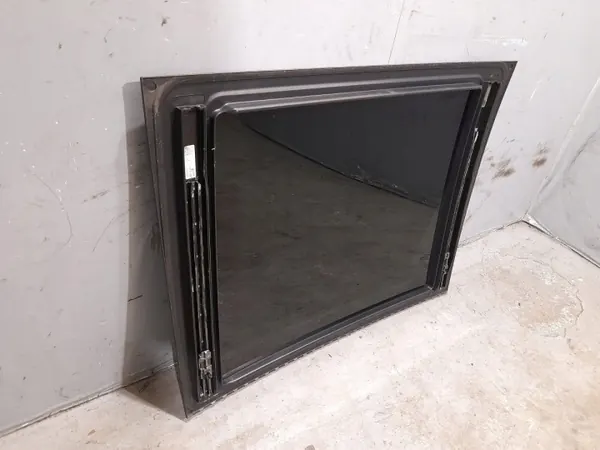 Mercedes W205 Panoramadach Frontscheibe OEM A2057800000 image 7