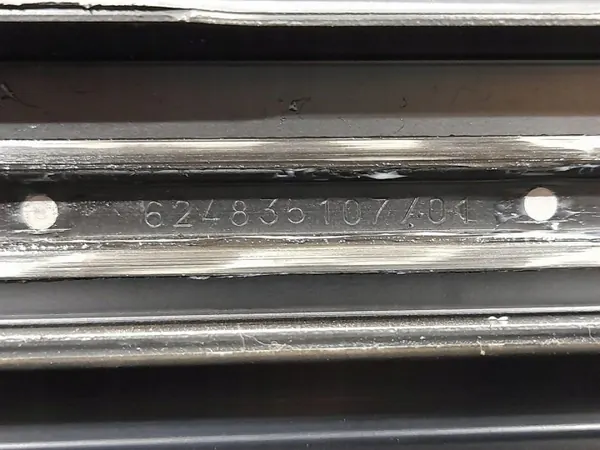 Mercedes W205 Panoramadach Frontscheibe OEM A2057800000 image 9