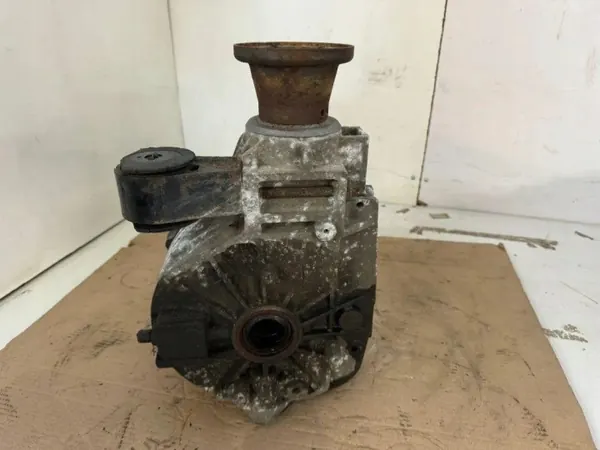 Maserati Ghibli Achteras Reductie OEM 670009609 3.0L Diesel image 3