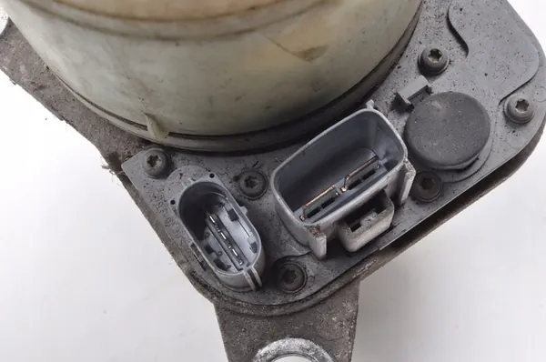 Volvo OE 5N513K514CA bomba hidráulica, direção image 3