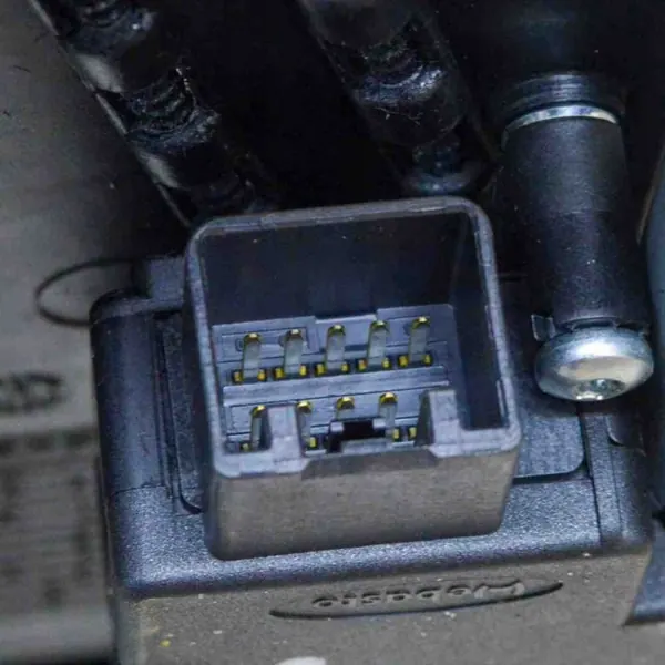 Maserati Ghibli Schiebedach OEM 6097 - Gebrauchtes Originalteil image 8