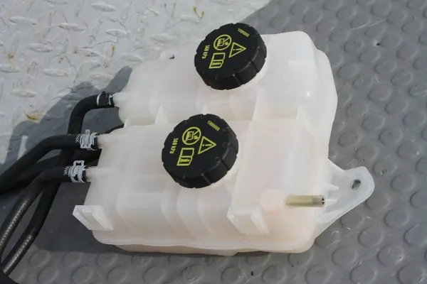 Réservoir de liquide de refroidissement OEM 10830096HSII MG HS II image 4