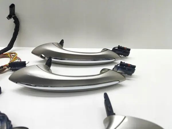 Module d'entrée sans clé BMW OEM 93015189 pour Série 5 image 3