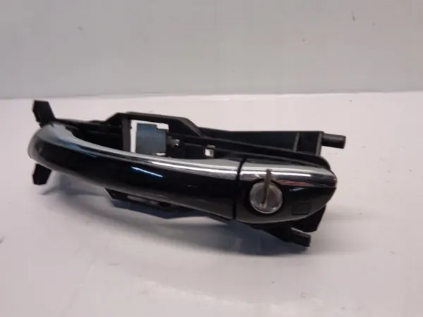 Mercedes C W203 Sedan Vänster Fram Dörrhandtag OEM image 3