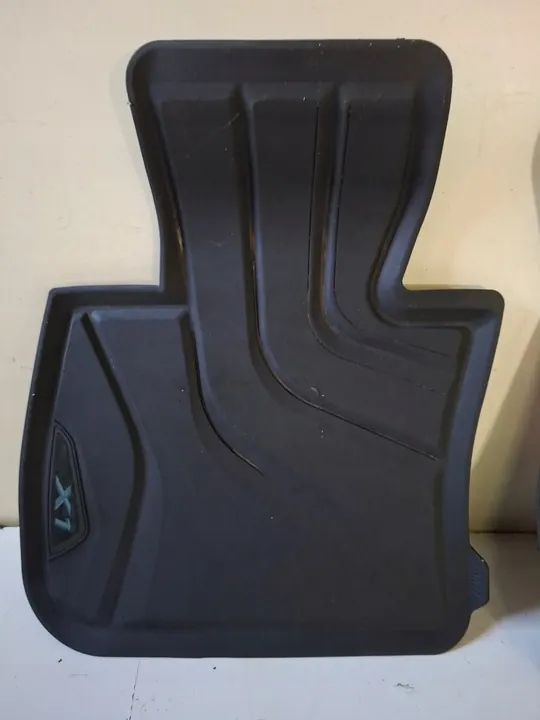 Etumatot BMW X1 F48 OEM 51472365853 image 2