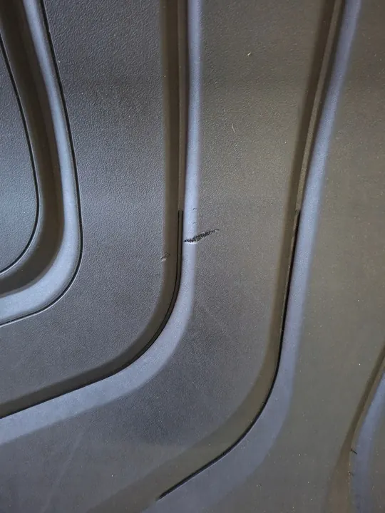 Etumatot BMW X1 F48 OEM 51472365853 image 4