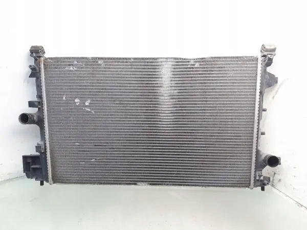 Radiateur d'eau Opel OE OEM 879738E - Occasion image 2