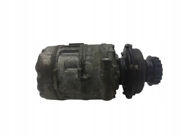 Compressore aria condizionata Volkswagen OE 7H0820805G image 8