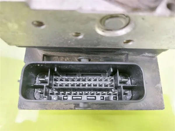 ABS-pumppu OEM 51807043 Alfa Romeo Mito 2008-2018 image 5