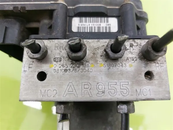 ABS-pumppu OEM 51807043 Alfa Romeo Mito 2008-2018 image 7