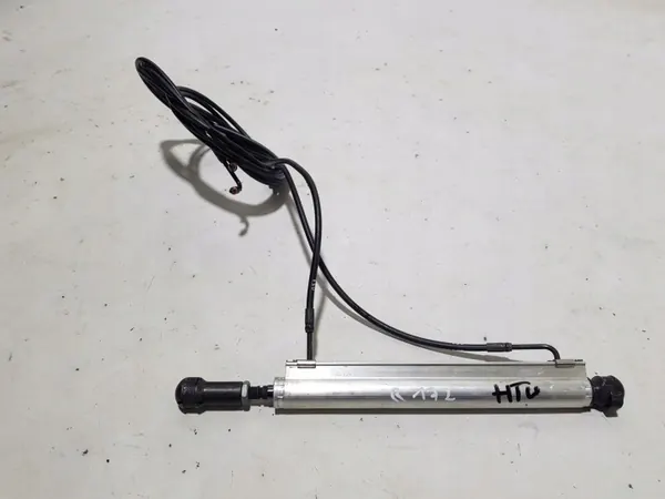 Mercedes SLK SLC R172 W172 vasen kattoaktoiva OEM A1728000372 image 2