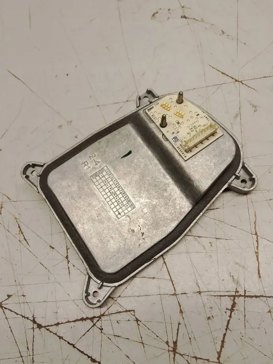Module Convertisseur LED MINI OEM 90101131 image 4
