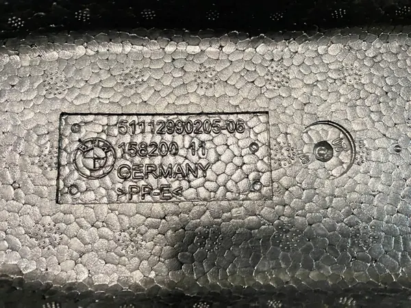 Etupuskuri BMW X1 E84 image 9