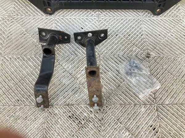 VW BEETLE SKODA YETI MOTORSKYDD 5C6825901B image 4