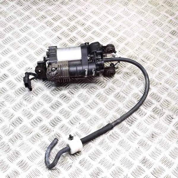 Compresseur Maserati Levante SUV OEM 15155002012 image 3