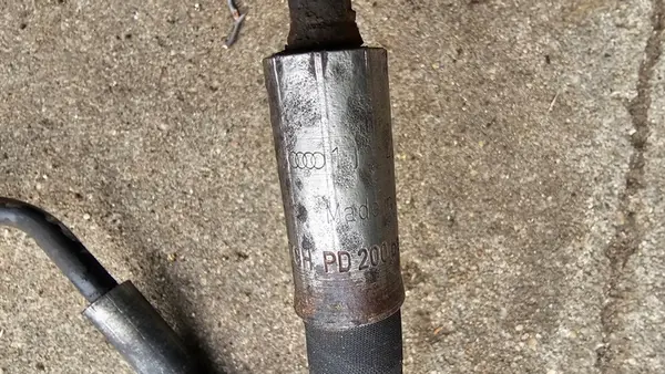 GOLF IV A3 LEON 1.6 Mangueira de Direção 1J0422893CN image 2