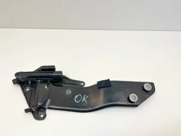Mercedes-Benz SL R230 Karosserieteil OEM 120447500 image 2