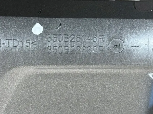 Dacia Bigster 24 Nedre Bakre Stötfångarstrimma OEM 850B25146R image 10