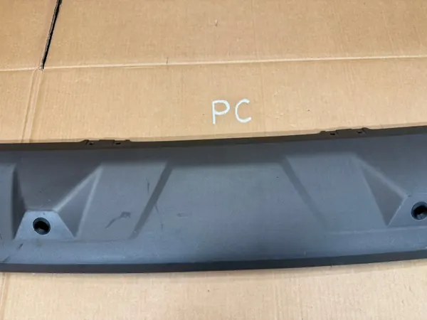 Dacia Bigster 24 Nedre Bakre Stötfångarstrimma OEM 850B25146R image 3