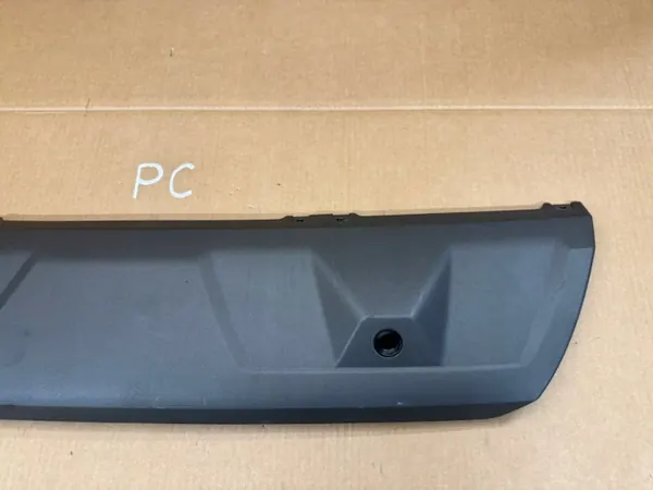 Dacia Bigster 24 Nedre Bakre Stötfångarstrimma OEM 850B25146R image 4