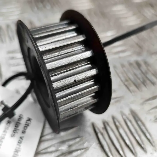 Ford Focus 2012 Motorutrymmet Delar OEM 96MM6306AD image 6