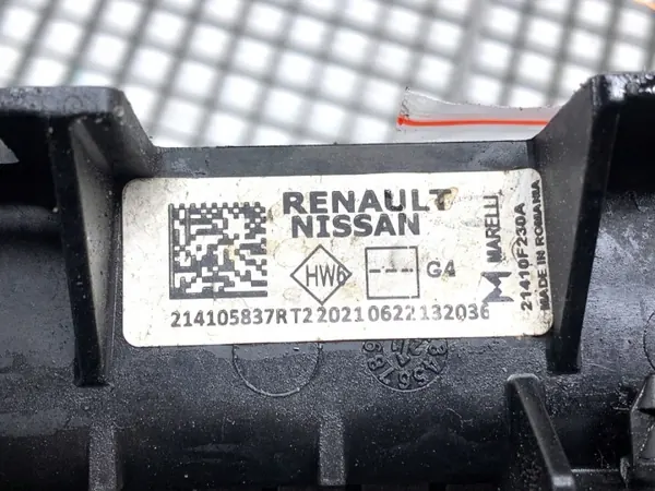 Radiateur d'eau OEM 214105837R pour Renault Arkana image 3