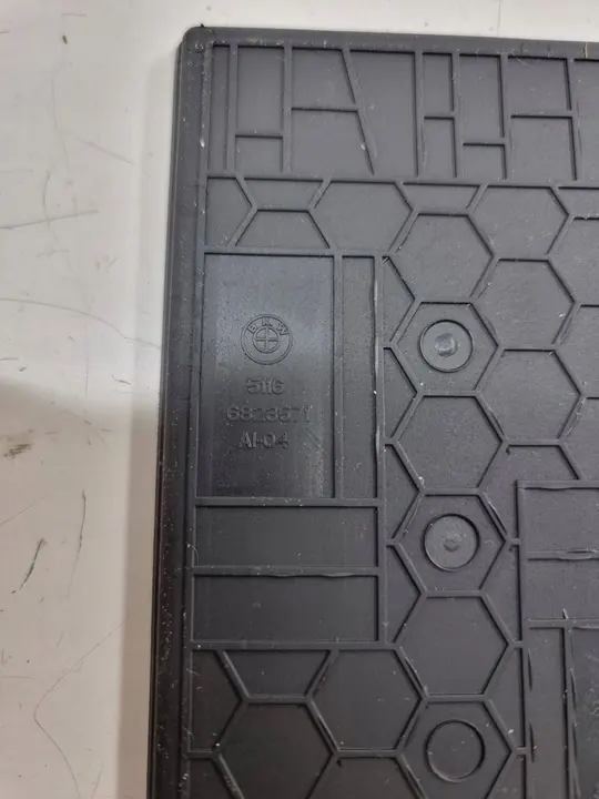 BMW 1 F40 2022 Inserto Console Central OEM 6823571 image 5