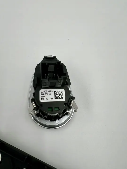 BMW M3 F80 M4 F82 Vaihteenvalitsin Ohjauspaneeli OEM 7848611 image 10