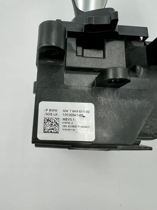 BMW M3 F80 M4 F82 Vaihteenvalitsin Ohjauspaneeli OEM 7848611 image 9