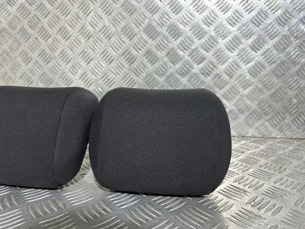 Opel Corsa D bakre huvudstöd set 3-dörrars OEM image 5