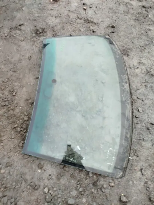 Käytetty etulasi OEM SZYBA CZOŁOWA PRZÓD VW LUPO image 3