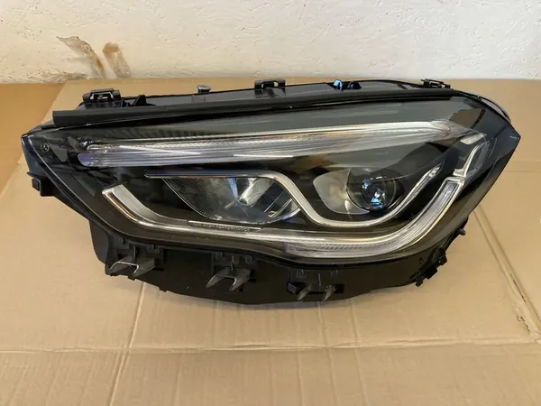 MERCEDES GLA H247 LINKER VOOR LED HIGH PERFORMANCE LAMP OEM image 2