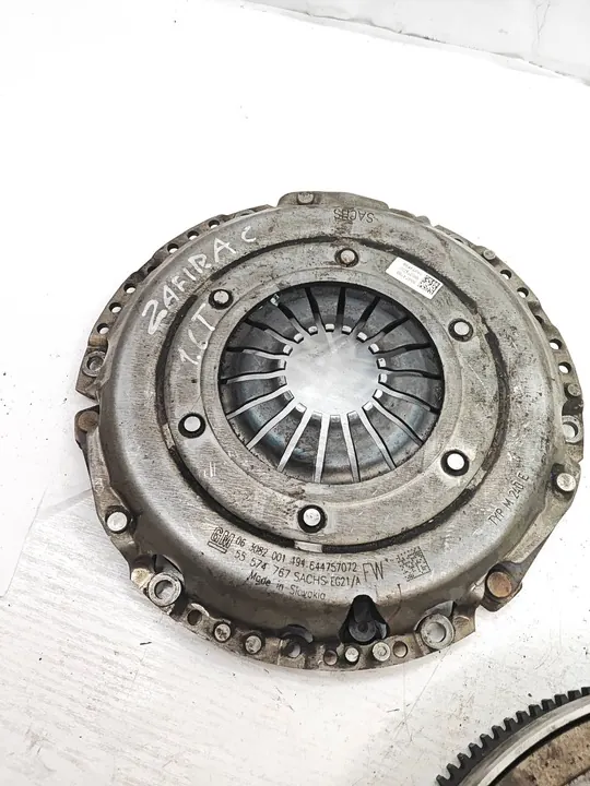 Kaksoismassavoltti Opel Insignia A Astra K 1.6T 55574767 image 2