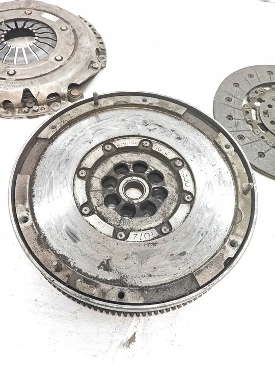 Kaksoismassavoltti Opel Insignia A Astra K 1.6T 55574767 image 3