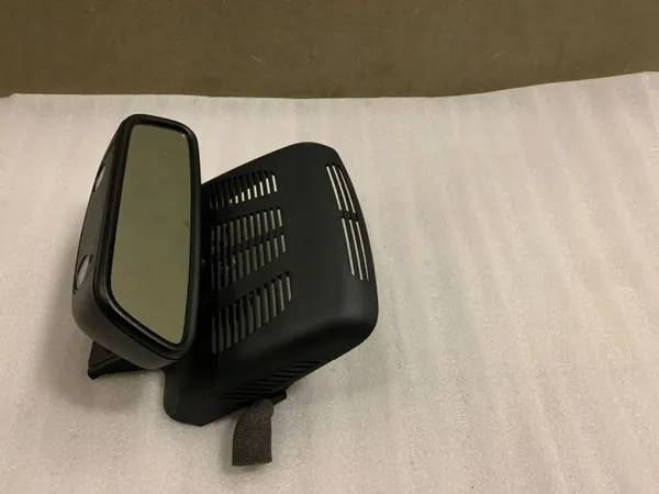 Mercedes-Benz C W205 Taustapeili OEM A2058211136 image 2